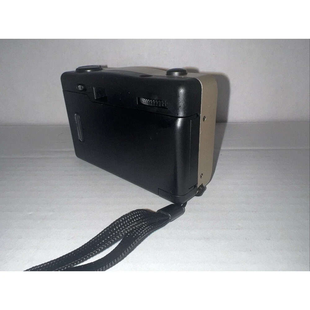 Vintage Vivitar PN2011 Focus Free 35mm Film Point & Shoot Gold Camera Panoramic